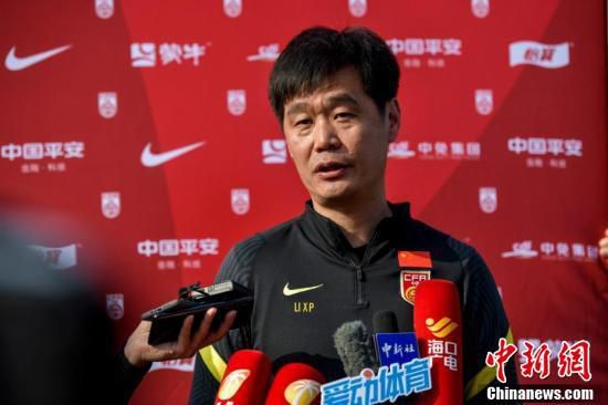 如何将持续一年多的官渡之战浓缩进有限篇幅，是一大挑战。